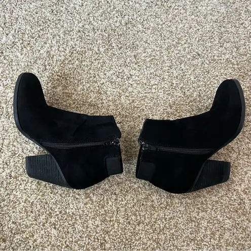 mix no. 6 Black Suede Booties Acosa Size 6