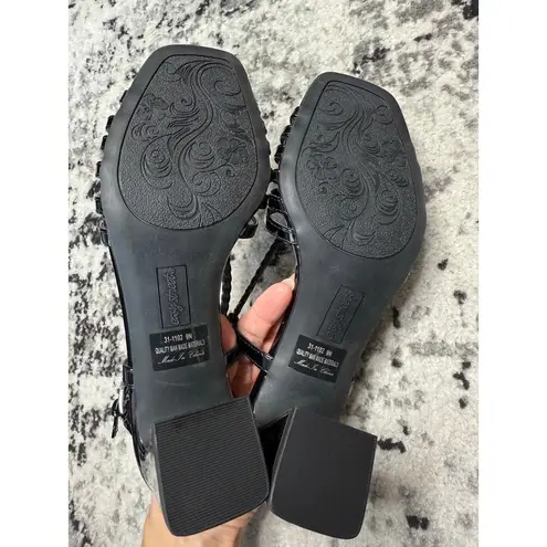 Easy Street Topaz Square Toe Sandals Women 9 Narrow Black Patent Faux Leather