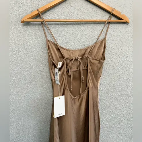 Wilfred NWT Aritzia  Landscape Satin Midi Dress in Gold Camel Chameau Size XS