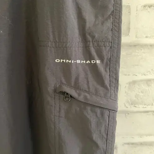 Columbia Women’s  Omni-shade PFG cropped roll tab black pants, Size 10