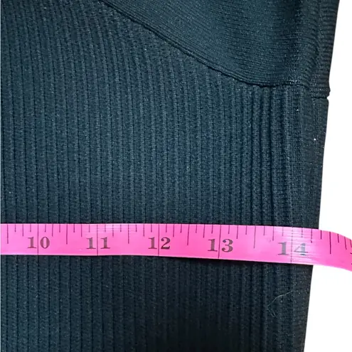 Sincerely Jules Black Ribbed Halter Knit Criss Cross Cropped Tank Top Large