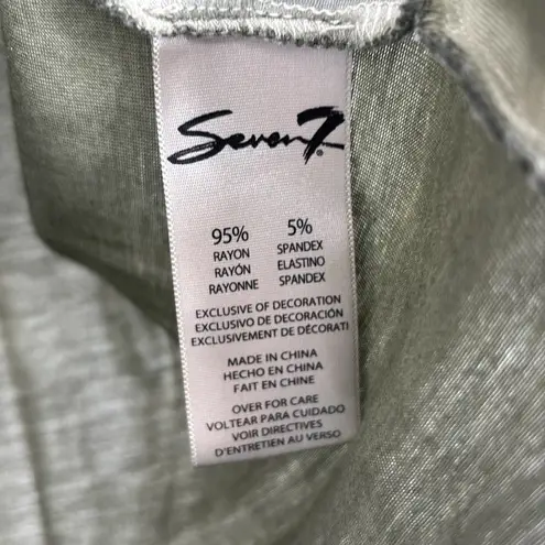 Seven7 Short-Sleeved V-Neck Crisscross High-Low Tee Women’s Size XL in Green