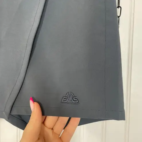 Eastern Mountain Sports EMS Women’s Grey Hiking Skort Shorts Size 2