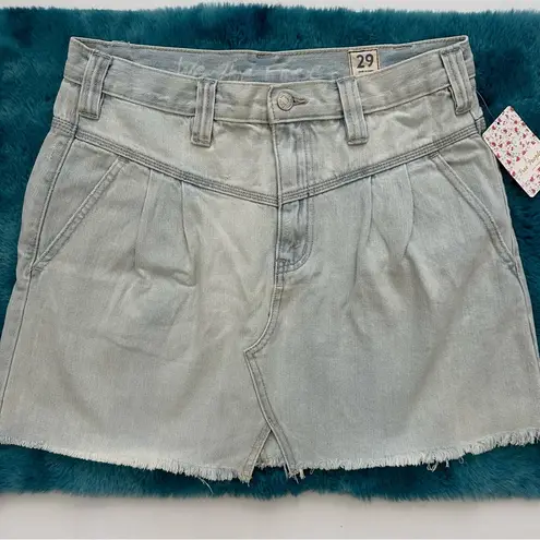 We The Free  Jean Skirt Size 29 Women