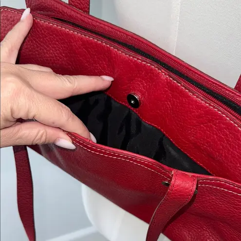 Bandolino Red Leather Shoulder Bag Purse