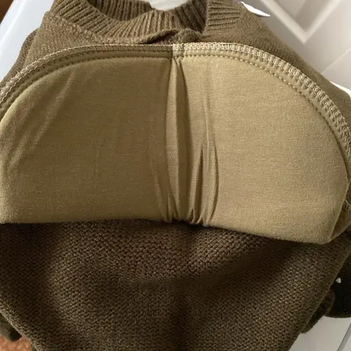 We Wore What Cropped Sweater shoulder pads olive green small oversized like new