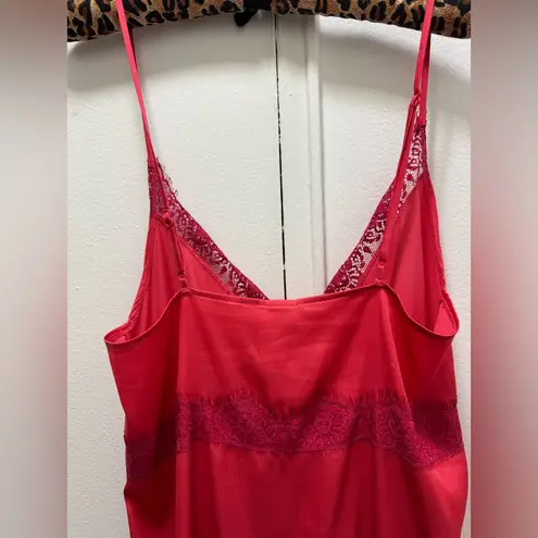 Simone Perele Lace Trim Satin Babydoll Slip Dress in Two Tone Red Small Paris