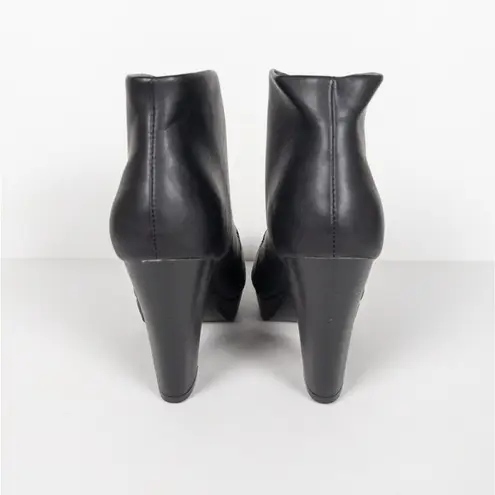 Bonnibel Black Heeled Lace Up Platform Ankle Booties Faux Leather Women's 9