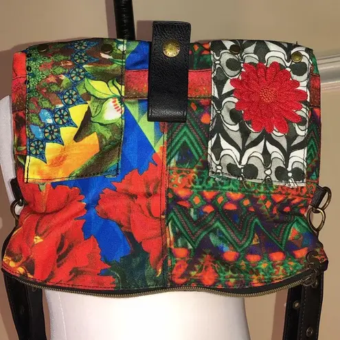 Desigual Colorful Patchwork Crossbody Shoulderbag w Flower Applique DSG Pull Tab
