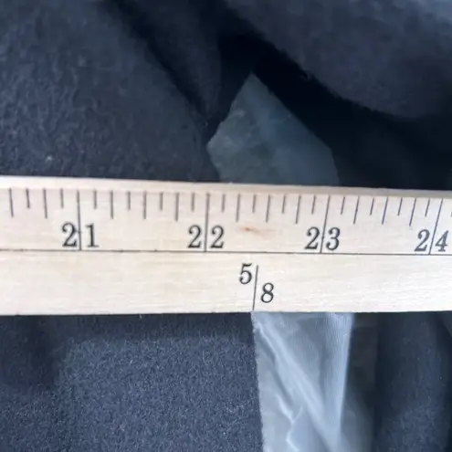 Pendleton Womans Wool Coat Size 16 Classic Button Front Overcoat USA Made