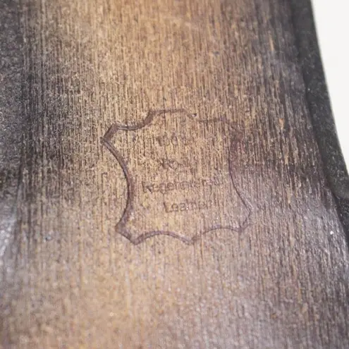 Alma en Pena Black Leather Rhinestone Kitten Slide Size 9