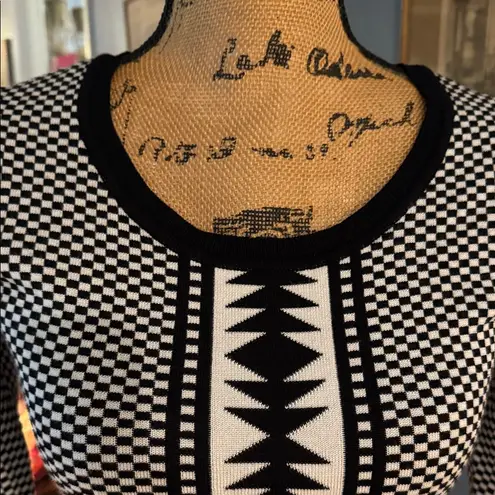 Nina Leonard Black and White Geometric Print Fit & Flare Sweater Dress NWT