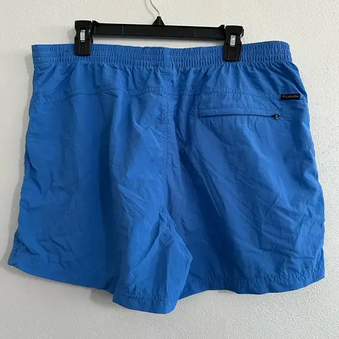 Columbia  blue women’s size XL athletic shorts hiking