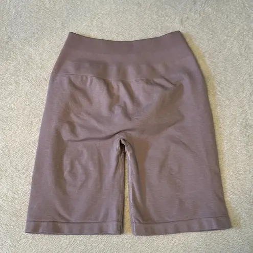 Alphalete  biker shorts 7” inseam size S FLAW