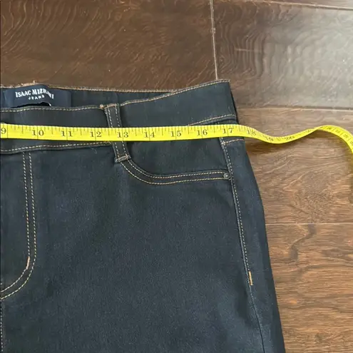 Isaac Mizrahi Women’s Dark indigo Jeggings M