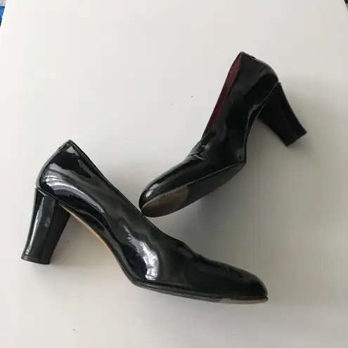 Taryn Rose Made in Italy Black Patent Leather 2.5" Heels Pumps Size 38.5…