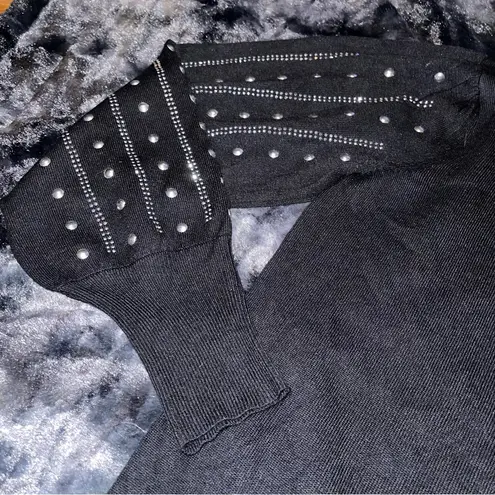 Carmen Marc Valvo Sweater