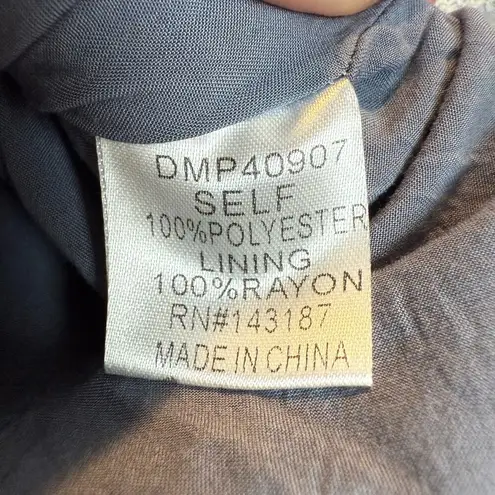 Dance & Marvel Blue Floral Pull-On Shorts Eyelet Lace Ruffle Trim Pockets Small