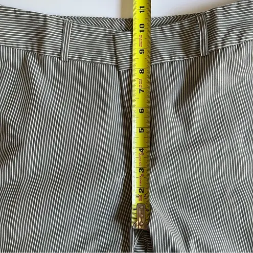 Norma Kamali • Cropped Ankle Trousers•Sz 10