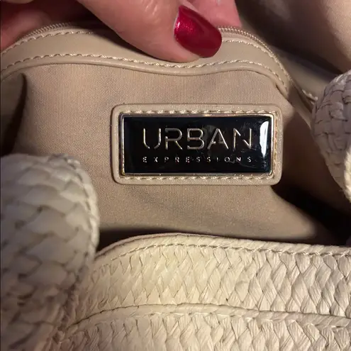 Urban Expression URBAN EXPRESSIONS NWTS STRAW TOTE WITH PINK HEART DESIGN FULLY LINED WITH POCKET - Image 8