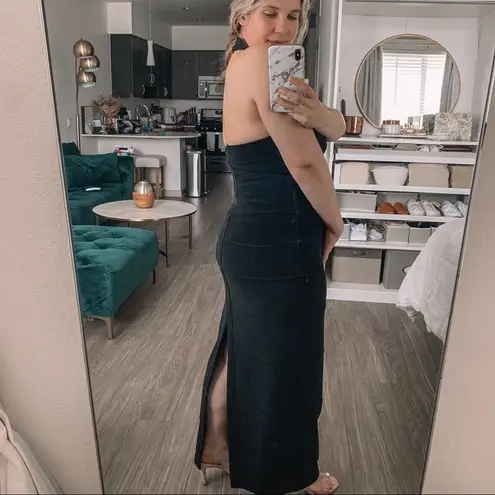 Tadashi Shoji T by Tadashi Black Halter V Neck Drop Waist Split Hem Formal Evening Gown Size M