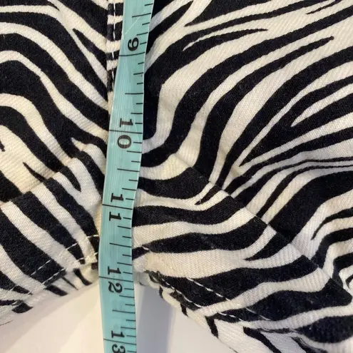 ZARA  Black & White Zebra Print Straight Wide Leg Denim Jeans EUC Sz 8 Cotton