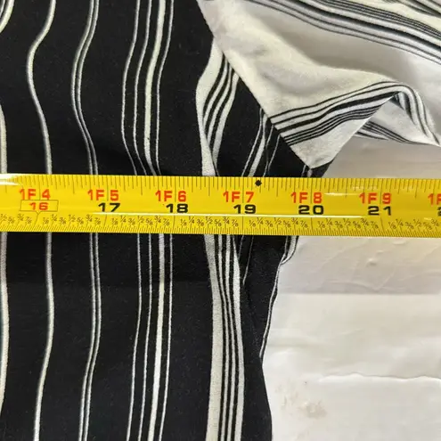 Embroidered tunic Black and White Striped Blouse Red rose Accent button up Size L