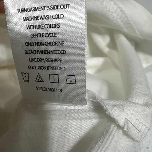 Laurie Felt Flowers Applique T