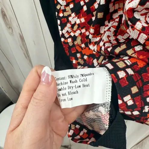 Tail Women’s Small Patterned Short Sleeve Top Athletic