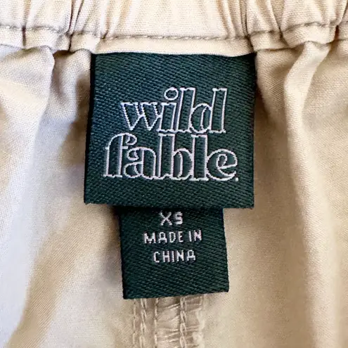 Wild Fable Y2K Low Rise Wide Leg Lightweight Cargo Pants in Beige Size XS