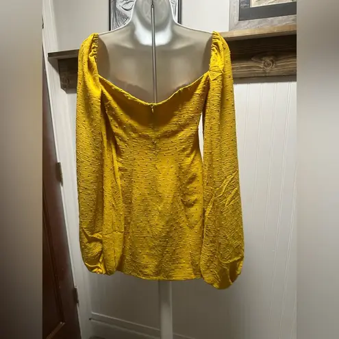 Anthro Revolve Rumer Delilah Long Sleeved Mini Dress Side Cutouts Sz Xs NWT Yellow