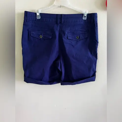 Artisan NY Pocket Detail Size 8 Blue Washed Short