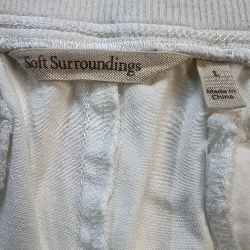 Soft Surroundings White Pull On Summer Cargo Style Adjustable Cuff Pants Size L