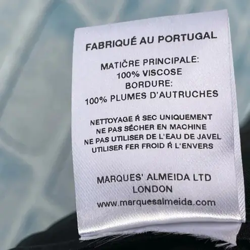 MARQUES' ALMEIDA
Feather