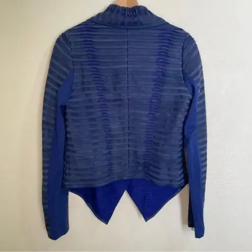 Neiman Marcus  Blue Genuine Leather Striped Jacket S