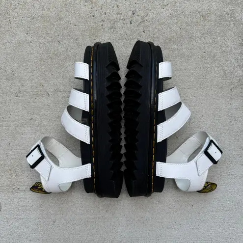 Dr. Martens  Blaire Hydro Leather Strap Platform Sandals Chunky size 8