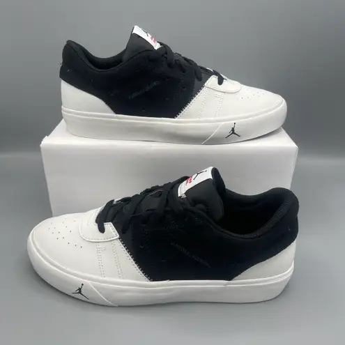 Nike Jordan Series Es (GS) Big Girl 7Y /Men Size 7 / Women Size 8.5