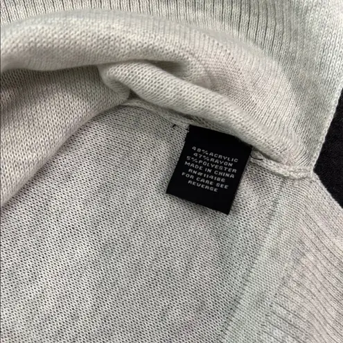 Verve Ami Gray Long Sleeve Relaxed Light weight sweater