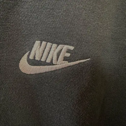 Nike  mock neck cropped pullover sweatshirt