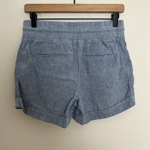 Athleta - Cabo Linen 4" Short Chambray Blue Pull-On