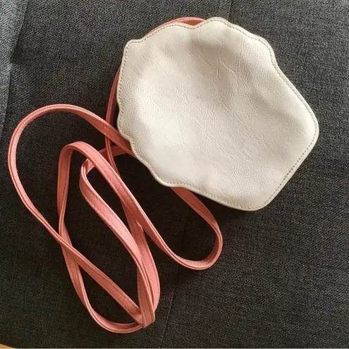 Vintage Sparkly Cupcake Crossbody Purse, White, Pink, Blue Pink