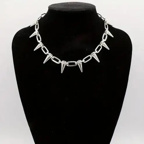 Gothic Silver Spike Necklace Y2K Punk silver Necklace Boho Grunge Chain Unisex