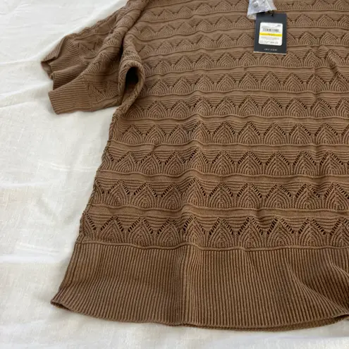 Jones New York crochet blouse  Size medium  Condition: NWT Color: Brown  Details : - Open knit  - Perfect on its own or tucked in  Extra: - I ship between 1-2 days