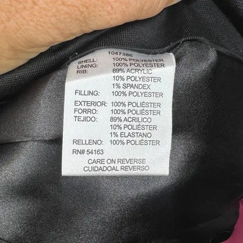 Andrew Marc Women's Quilted Insulated Full Zip Vest Burgundy Black Medium