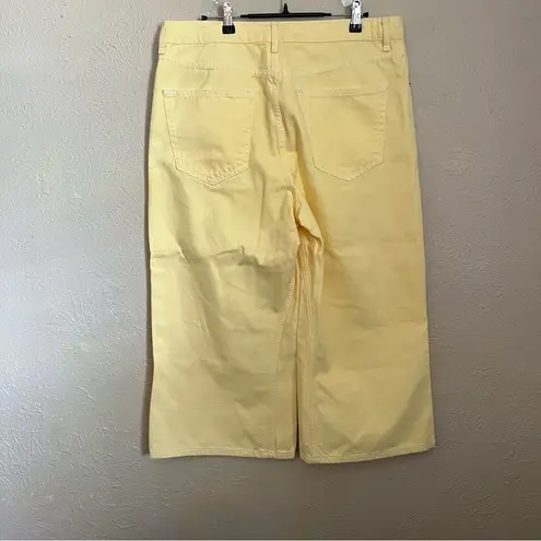 Topshop NWT  Yellow High Rise Crop Jeans US 12 Petite