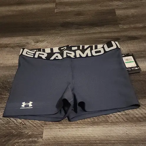 Under Armour  Women's Charcoal Heatgear Shorty Shorts 3" Size L