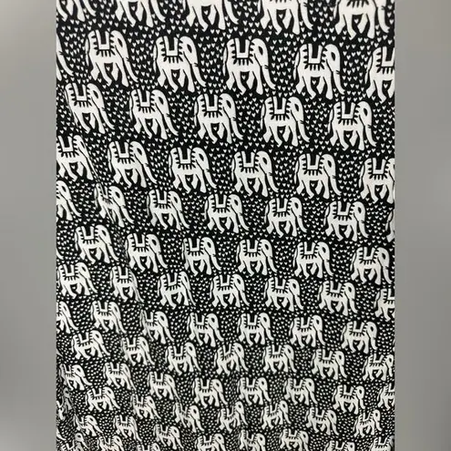 Serengeti Womens XL Elephant Print V Neck Tunic Top Rayon Made In India Boho Black