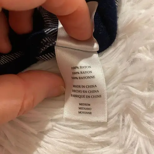 Rails Hunter Plaid Button Down Shirt in Navy Blue White Medium