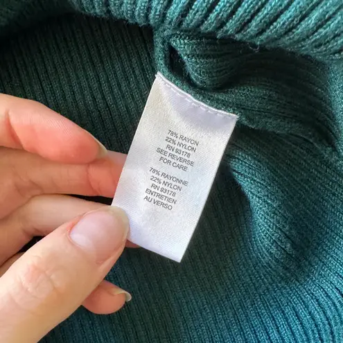 Elie Tahari Tahari Mockneck Ribbed Sweater