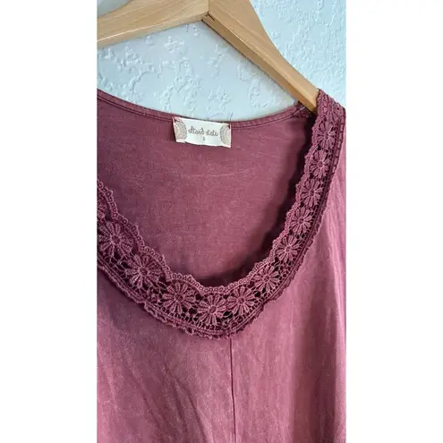 Altar'd State  Burgundy Lace Crochet Trim Tunic Swing Top Babydoll Dark Goth